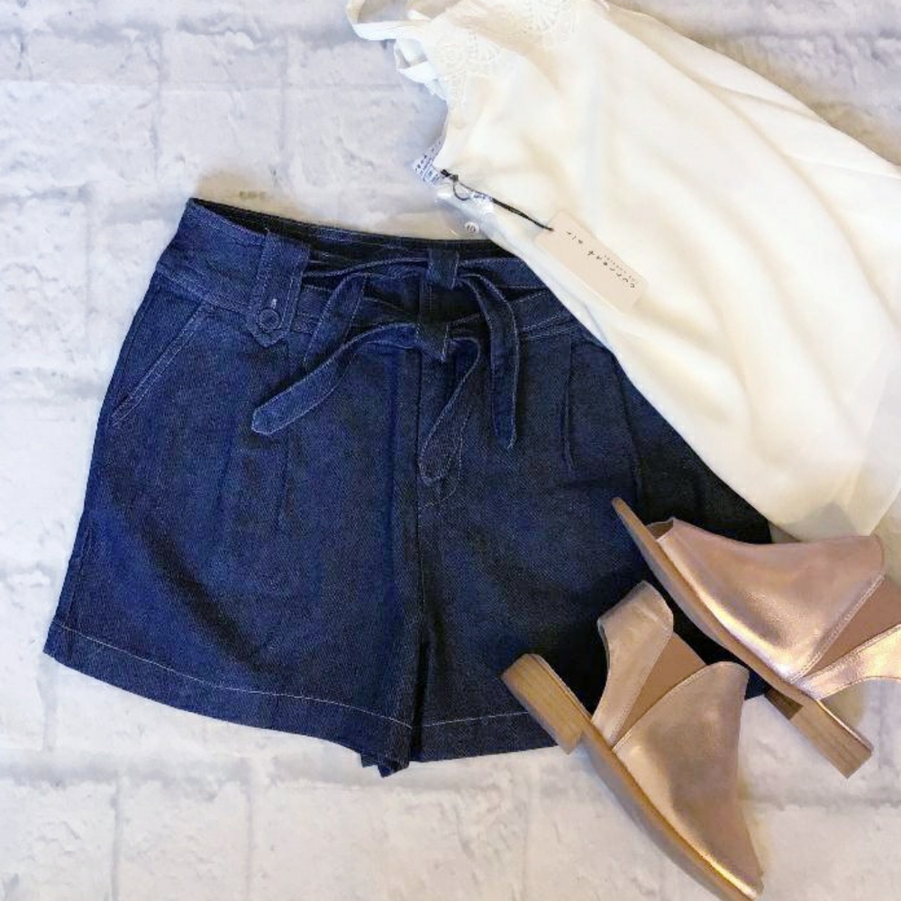 CURRENT AIR Anthro Chic Chambray Shorts - Picture 8 of 10
